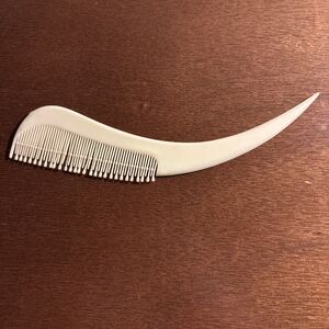 VNTG Tip Top Unbreakable Hair Tease Style Comb Curved Rat Fish Tail Round